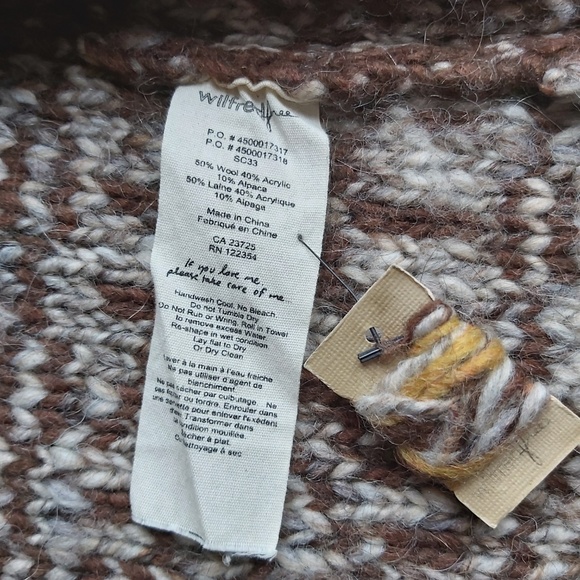 *sold* ARITZIA WILFRED FREE Italian Wool cardigan - Picture 5 of 8
